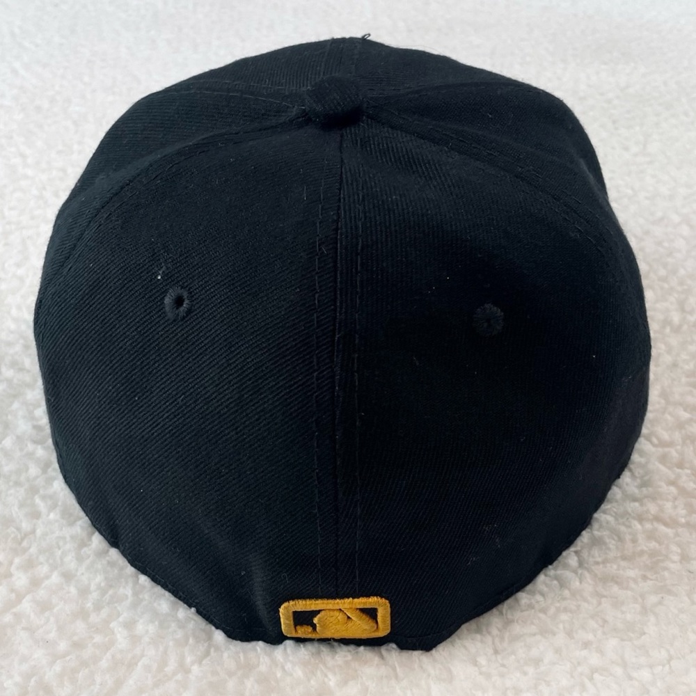 NEW ERA • Black/Golden Orange SF Giants MLB Classic Baseball Hat - Picture 6 of 15